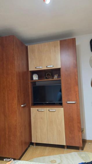 Apartament cu 3 camere în Nicolina