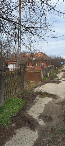 Casă cu 3 camere cu Teren 7400 Mp în Răscruci
