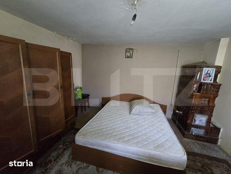 Casă cu 3 camere cu Teren 1500 Mp în Central