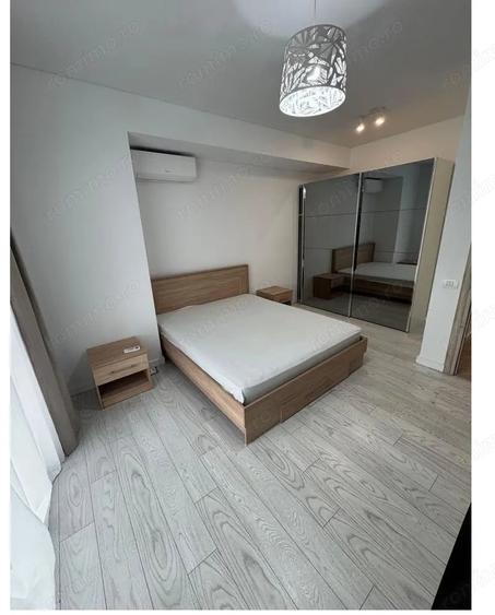 Apartament cu 3 camere decomandat, mobilat în Mihai Bravu