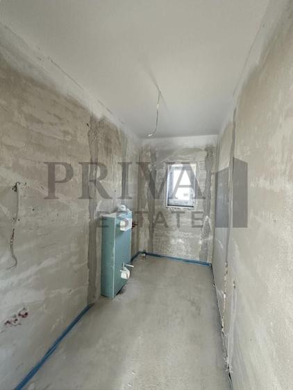 Duplex cu 4 camere cu Canalizare în Moșnița Nouă