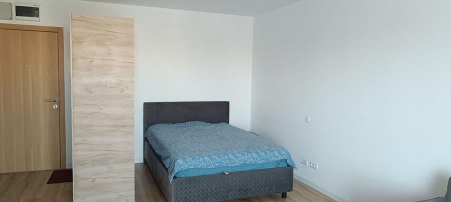Apartament semidecomandat în Morarilor