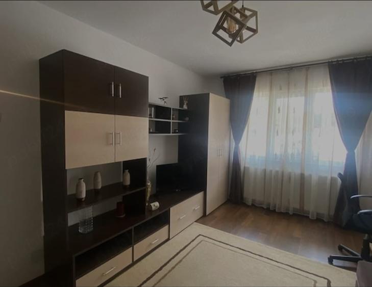 Apartament cu 2 camere decomandat, mobilat în Zimbru