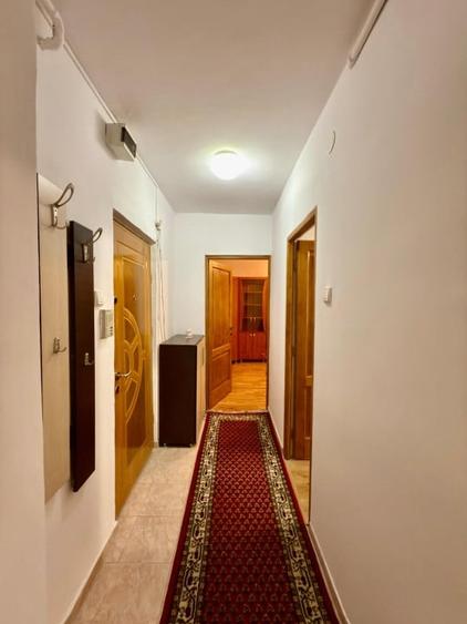 Apartament cu 2 camere decomandat, mobilat în Mihai Viteazul