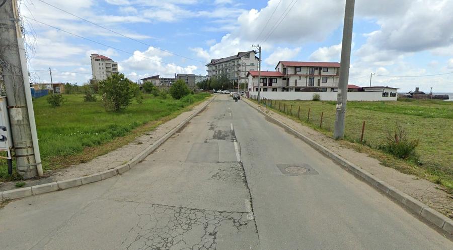 Teren Construcții intravilan de 1000 mp, în Costinești