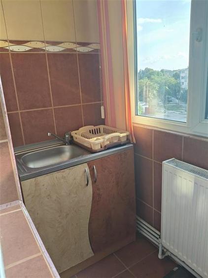 Apartament cu 2 camere decomandat în Apollo