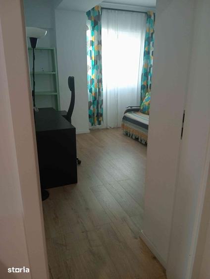 Apartament cu 3 camere, mobilat în Străulești
