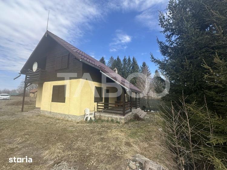 Casă cu 4 camere cu Teren 1200 Mp în Lisa