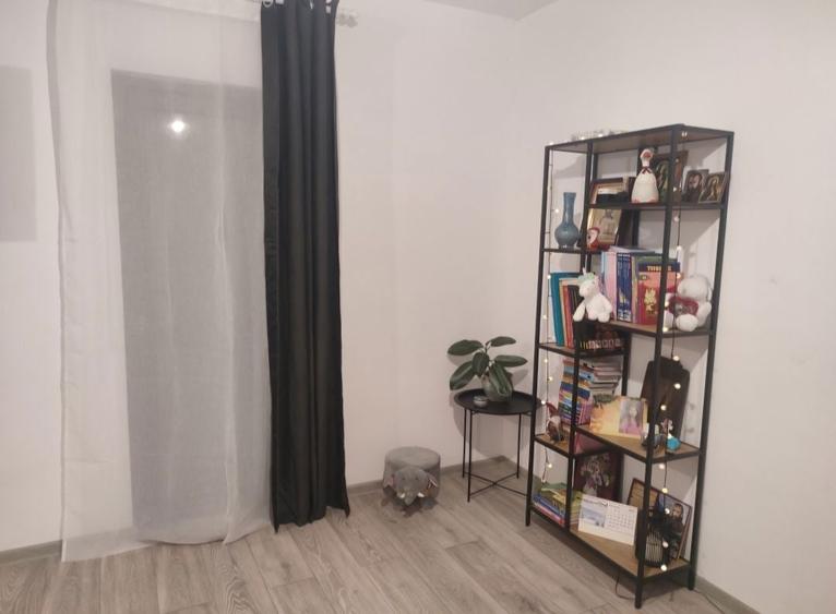 Vand casa Albota P+1E sub pretul unui apartament - 1