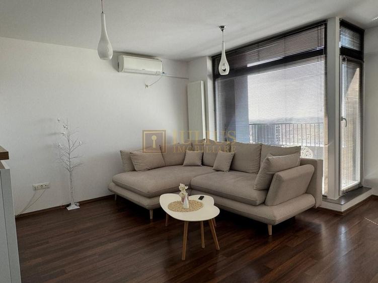 Apartament cu 2 camere decomandat, mobilat în Soarelui
