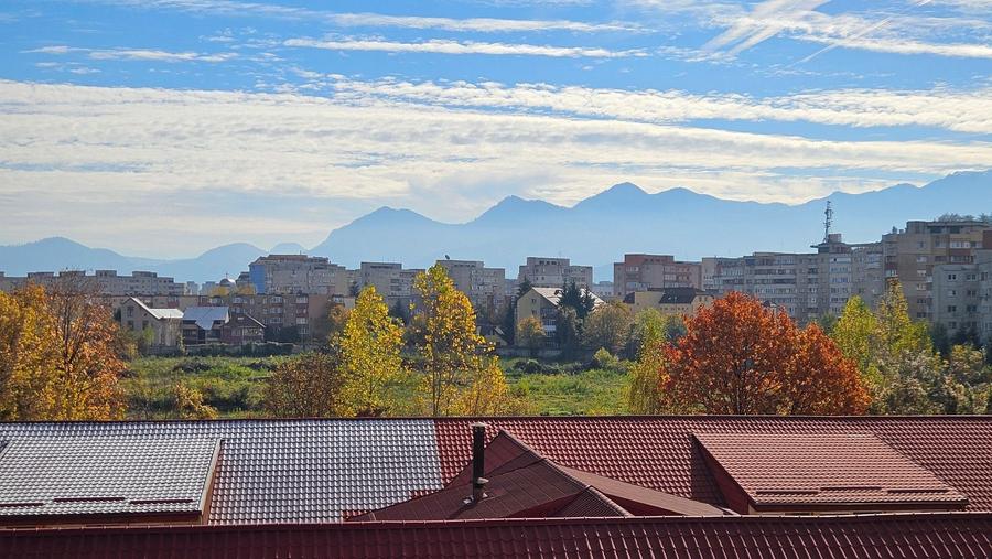 Apartament cu 3 camere, mobilat în Centrul Civic