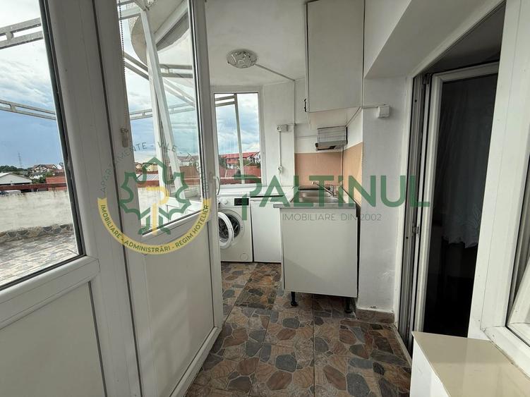 Apartament cu 2 camere decomandat, mobilat în Turnișor
