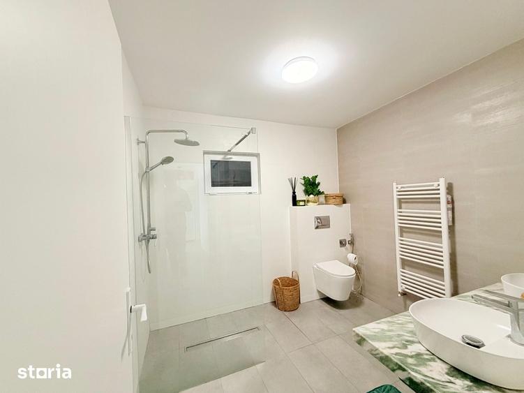 Casă cu 4 camere cu Teren 211 Mp în Ultracentral