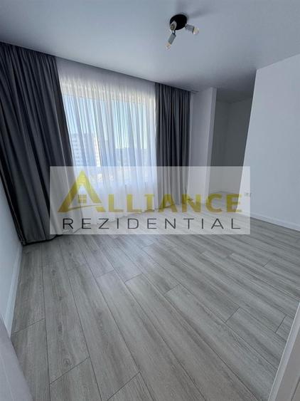 Apartament cu 3 camere decomandat în Apărătorii Patriei