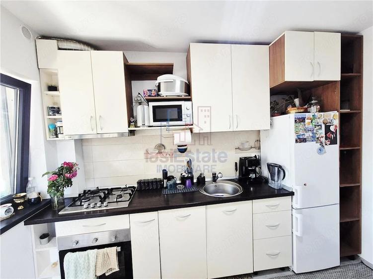Apartament cu 2 camere decomandat, etaj 1, in Bucium cu parcare - 9