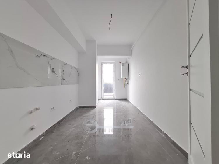 Apartament cu 3 camere decomandat în Galata