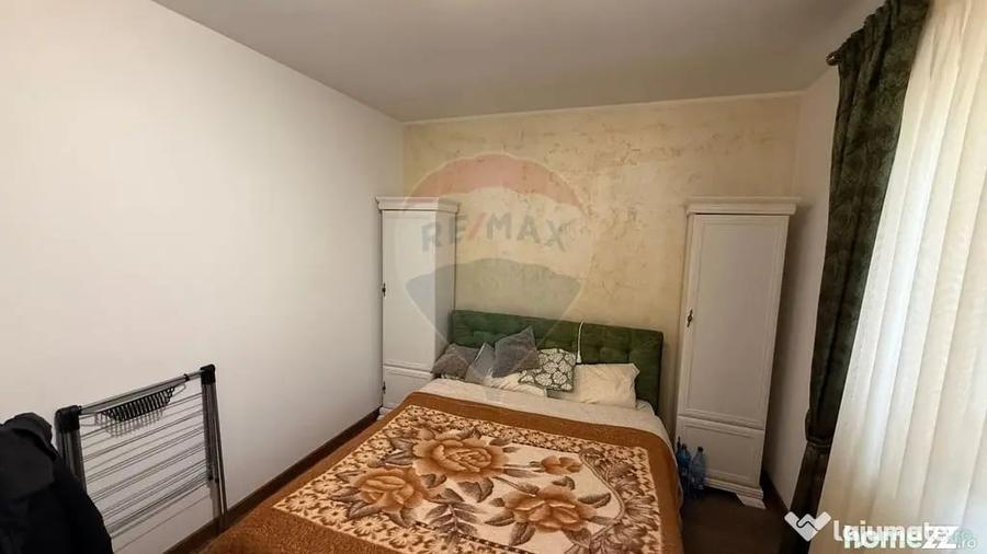 Casă cu 4 camere cu Teren 2700 Mp în Coțofănești