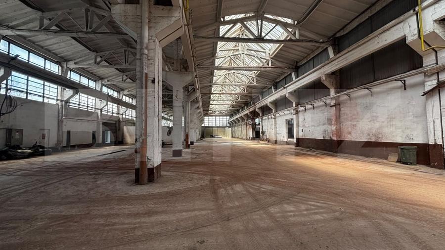 Spațiu industrial, de 5,000 mp, în Calea Severinului