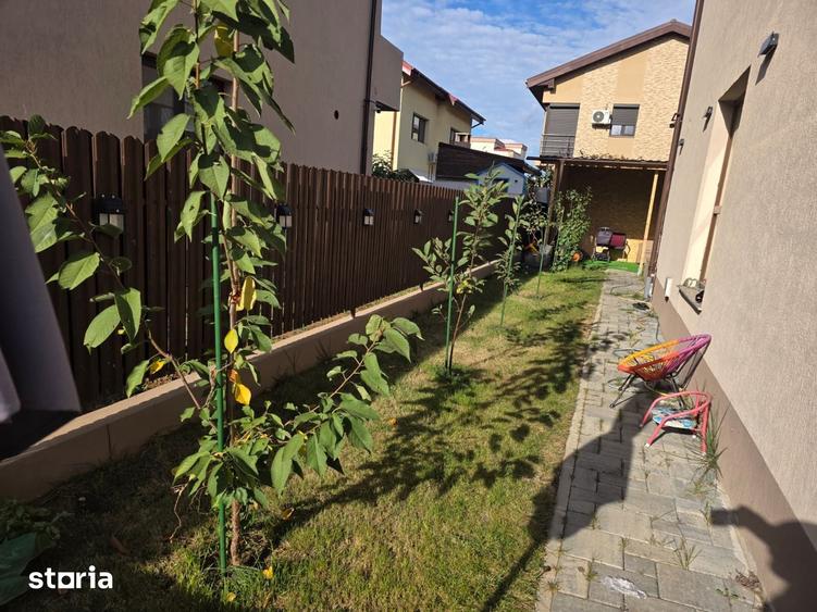 Casă cu 6 camere cu Teren 255 Mp în Dobroești