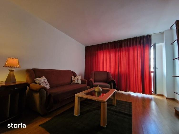 Garsonieră decomandată în Nerva Traian