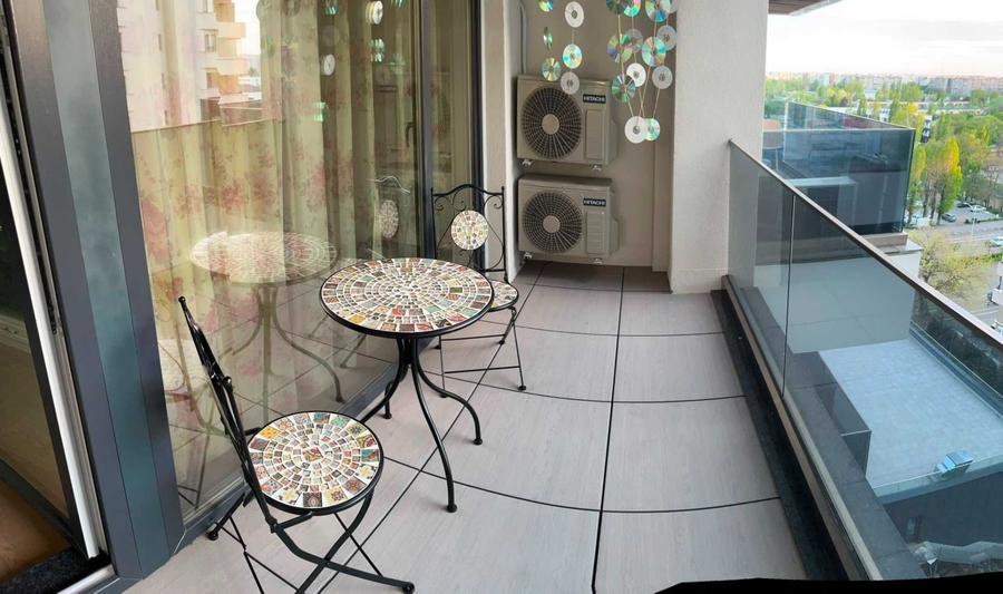 Apartament cu 2 camere decomandat, mobilat în Politehnica