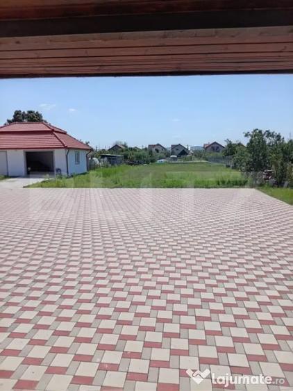 Casă cu 2 camere cu Teren 120 Mp în Central
