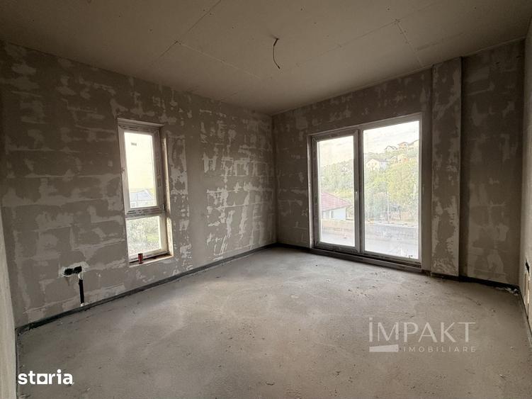 Casă cu 5 camere cu Teren 350 Mp în Apahida