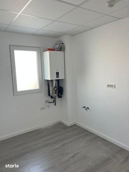 Spațiu comercial, de 500 mp, în Nord