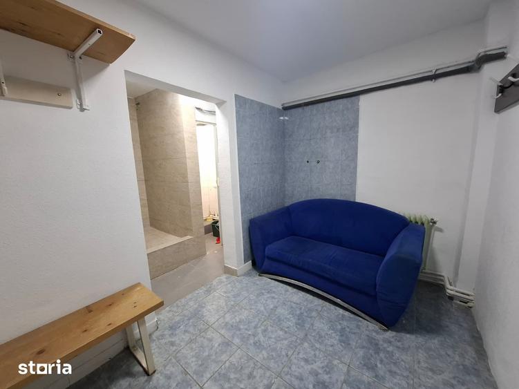 Spațiu comercial, de 150 mp, în Aurel Vlaicu