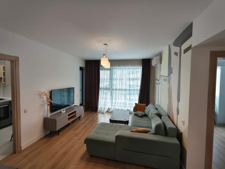 Apartament cu 3 camere decomandat, mobilat în Pipera