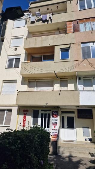 Apartament cu 2 camere decomandat în Carpați 1