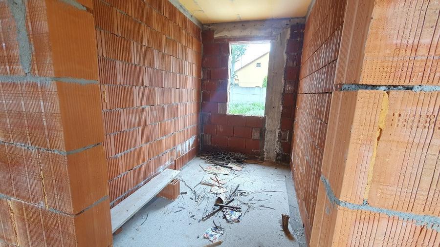 Casa la rosu zona Aradul Nou - ID : RH-37308-property - 8