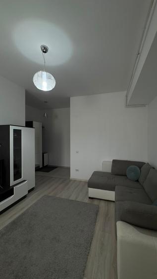 Apartament cu 2 camere semidecomandat în Galata