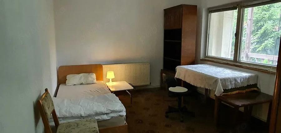 Apartament cu 2 camere decomandat în Sărărie