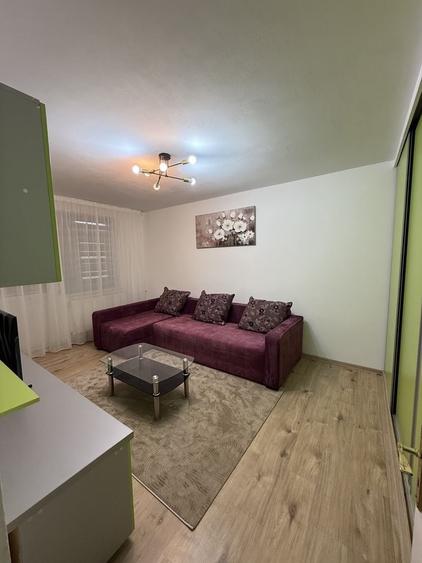 Apartament cu 2 camere decomandat în Exterior Vest
