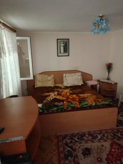 Casă cu 4 camere în Schela