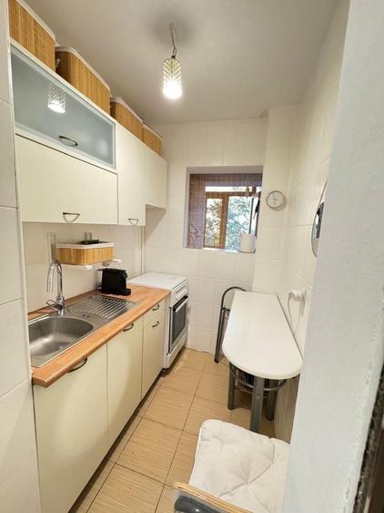Apartament cu 2 camere decomandat în Berceni