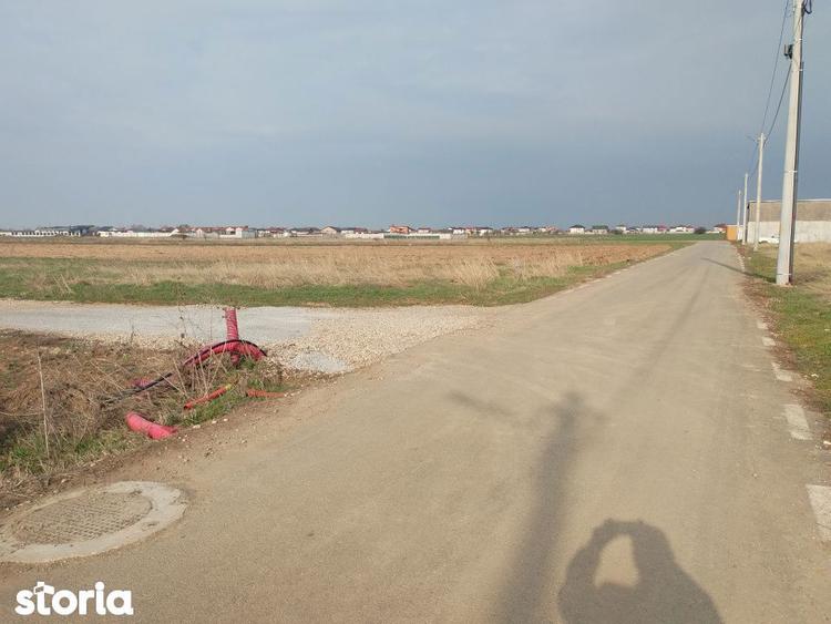 Teren de 500 mp, în Dragomirești-Vale