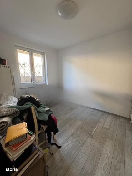 Casă cu 4 camere cu Teren 670 Mp în Săsar