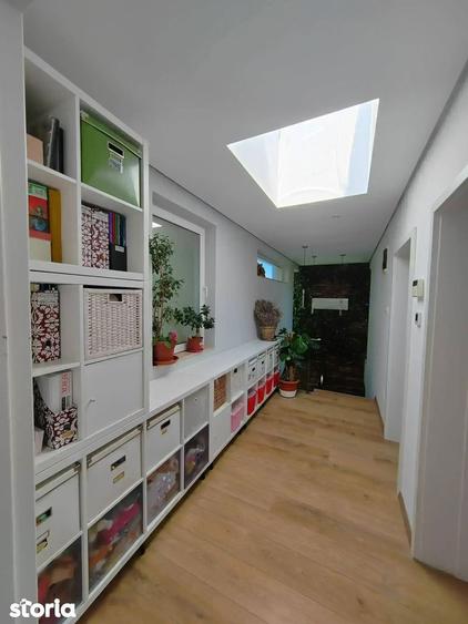 Casă cu 3 camere decomandat cu Teren 830 Mp în Corbeanca