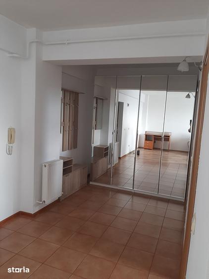 Garsonieră în Central