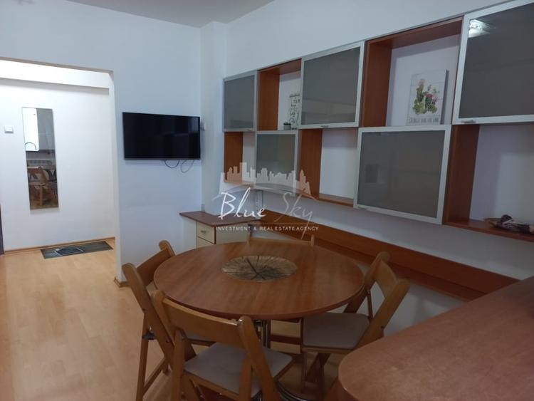 Apartament cu 2 camere decomandat, mobilat în Trocadero