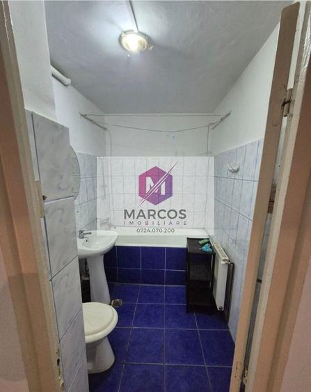 Vand apartament 3 camere Lunca - 1