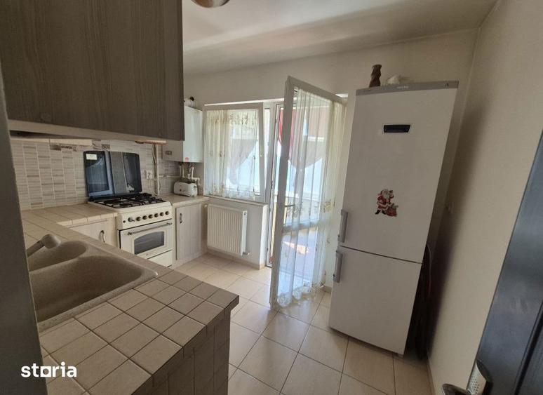 Apartament cu 3 camere în Cug