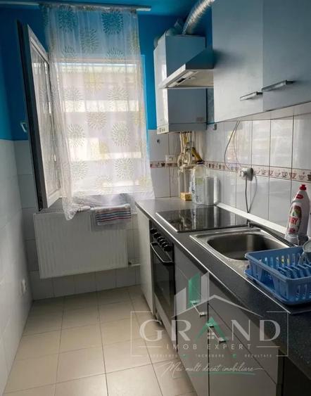 Apartament cu 2 camere semidecomandat, mobilat în Iris