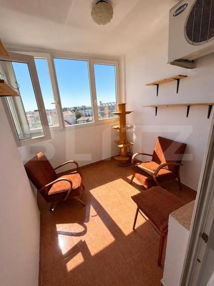 Apartament cu 3 camere decomandat, mobilat în Take Ionescu