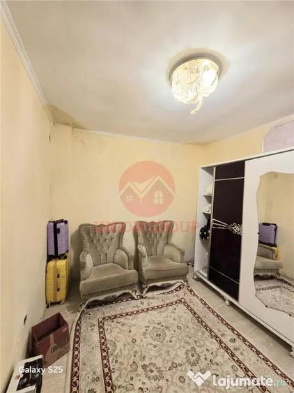 Casă cu 6 camere cu Teren 144 Mp în Casa de Cultură