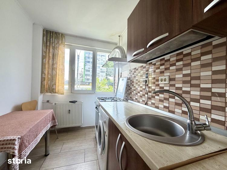 Apartament cu 2 camere semidecomandat, mobilat în Timpuri Noi