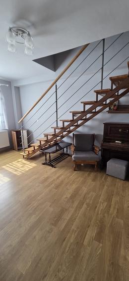 Apartament cu 3 camere în Grădiște
