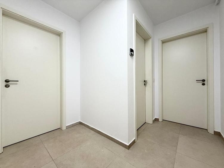 Apartament cu 2 camere în Tractorul